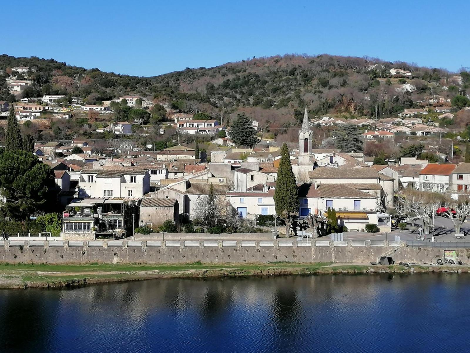 Superbe Appartement Dans Residence Avec Piscine Saint-Martin-dʼArdèche Exterior foto